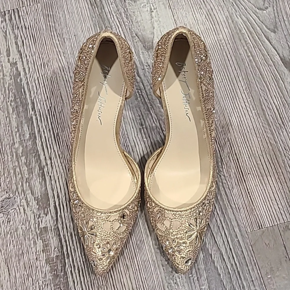 Betsy Johnson Chic Light Gold Rhinestone Evening Pumps Size 10 - Picture 5 of 7